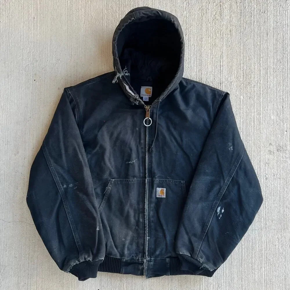 Carhartt J140 black hooded work wear jacket